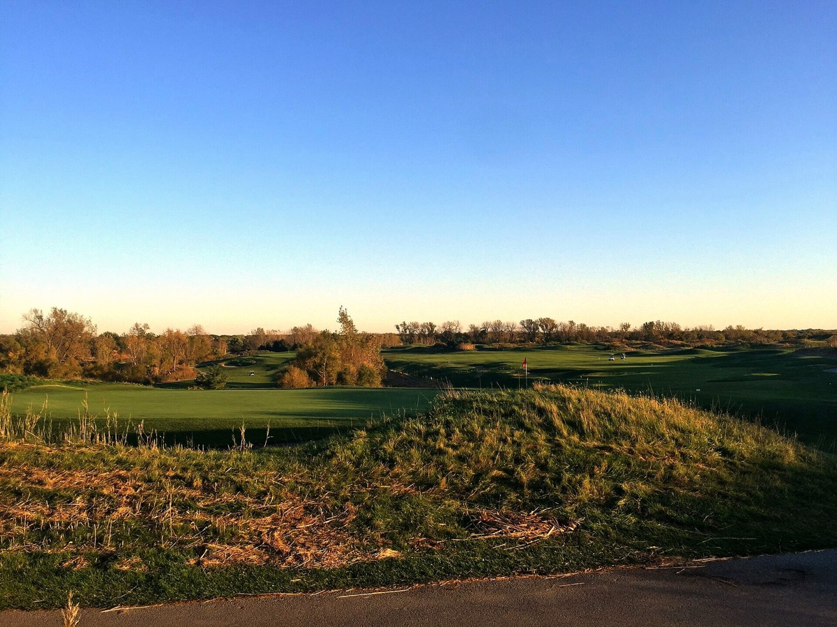 Centennial Park and its golf course in Munster, Indiana. Photo: DiscoverWithDima, CC BY-SA 4.0, via Wikimedia Commons.